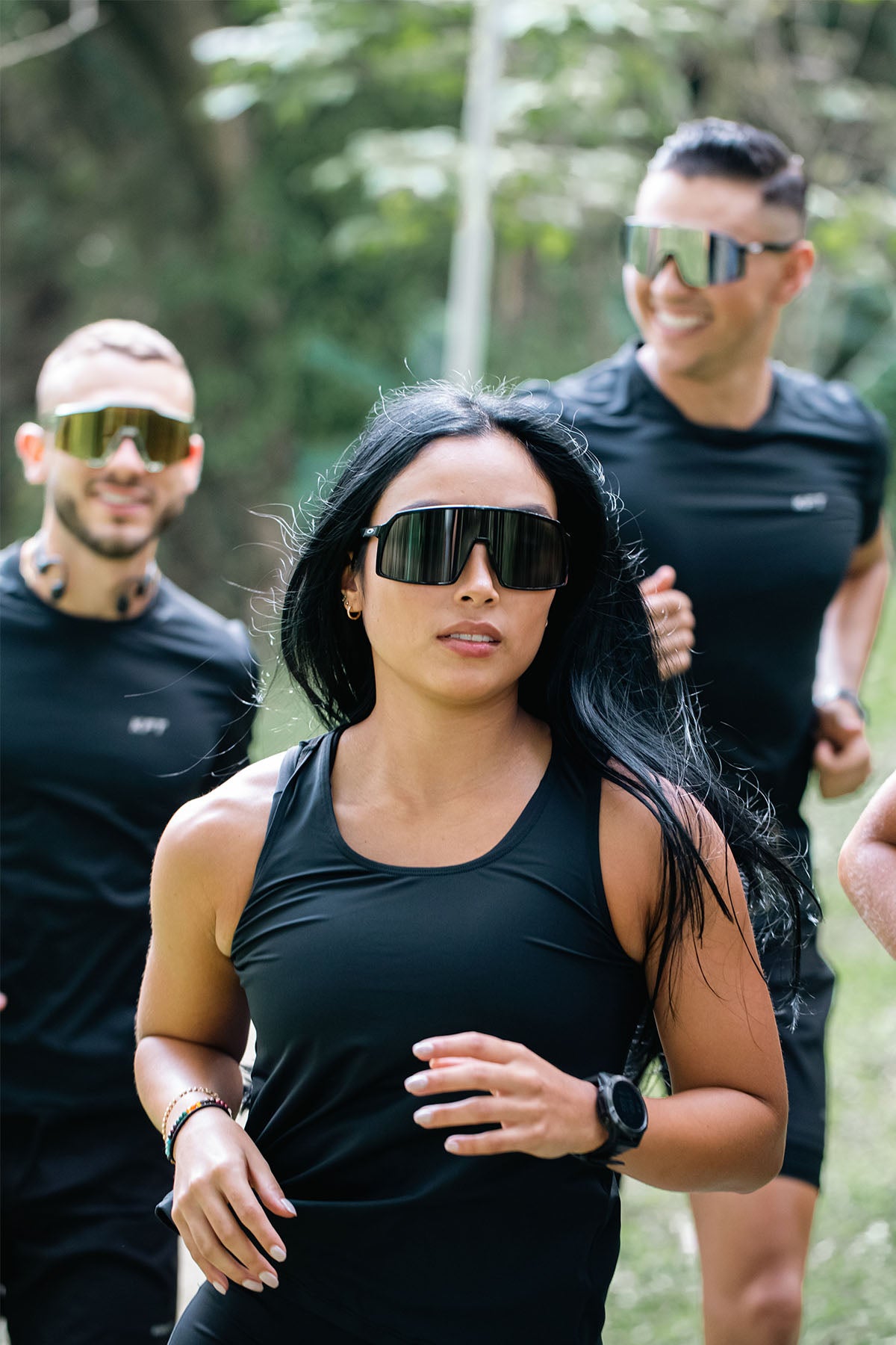 CAMISETA RUNNING TELA FRIA SISA NEGRA