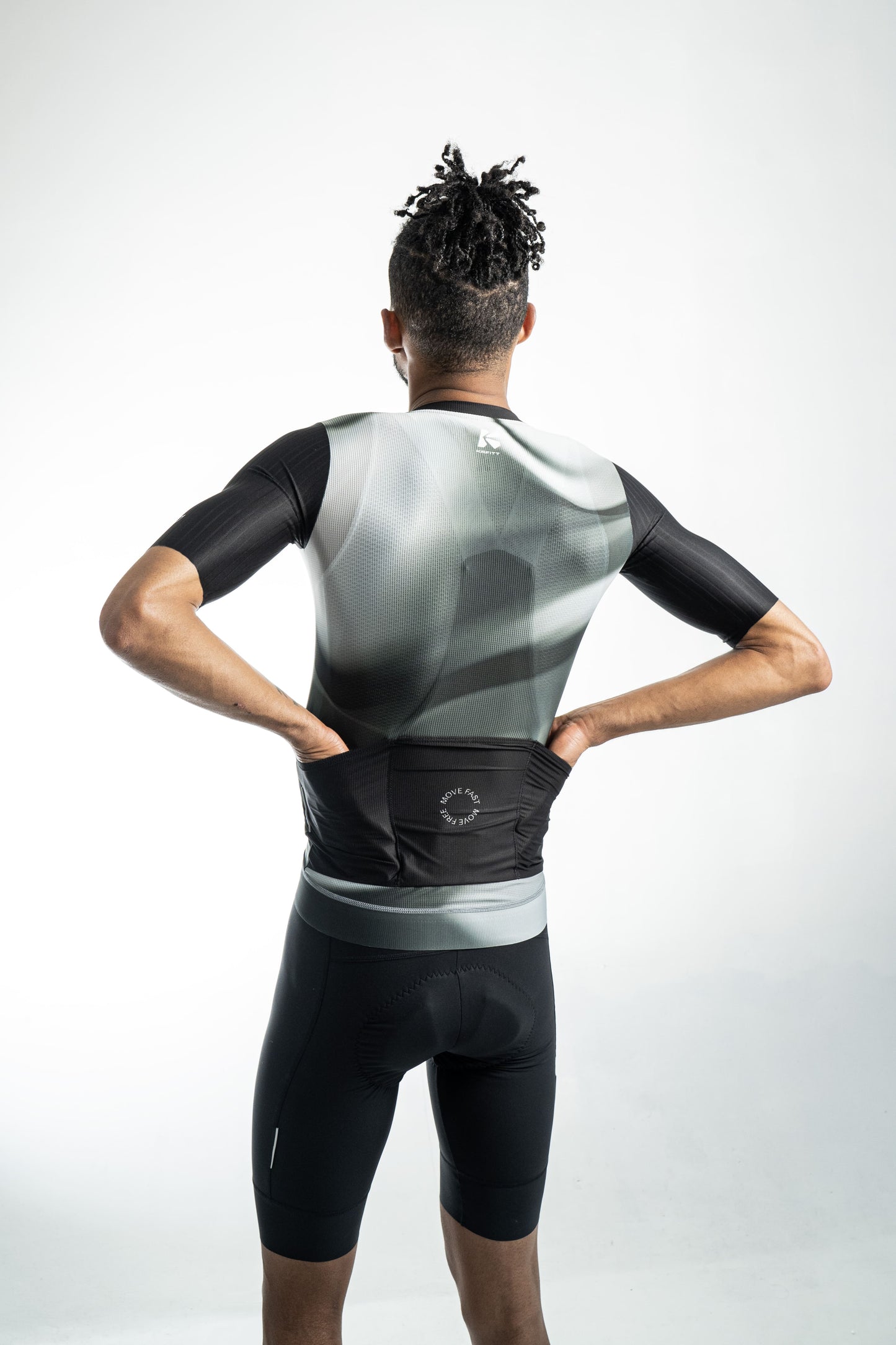 Jersey Flowtech Negro Hombre