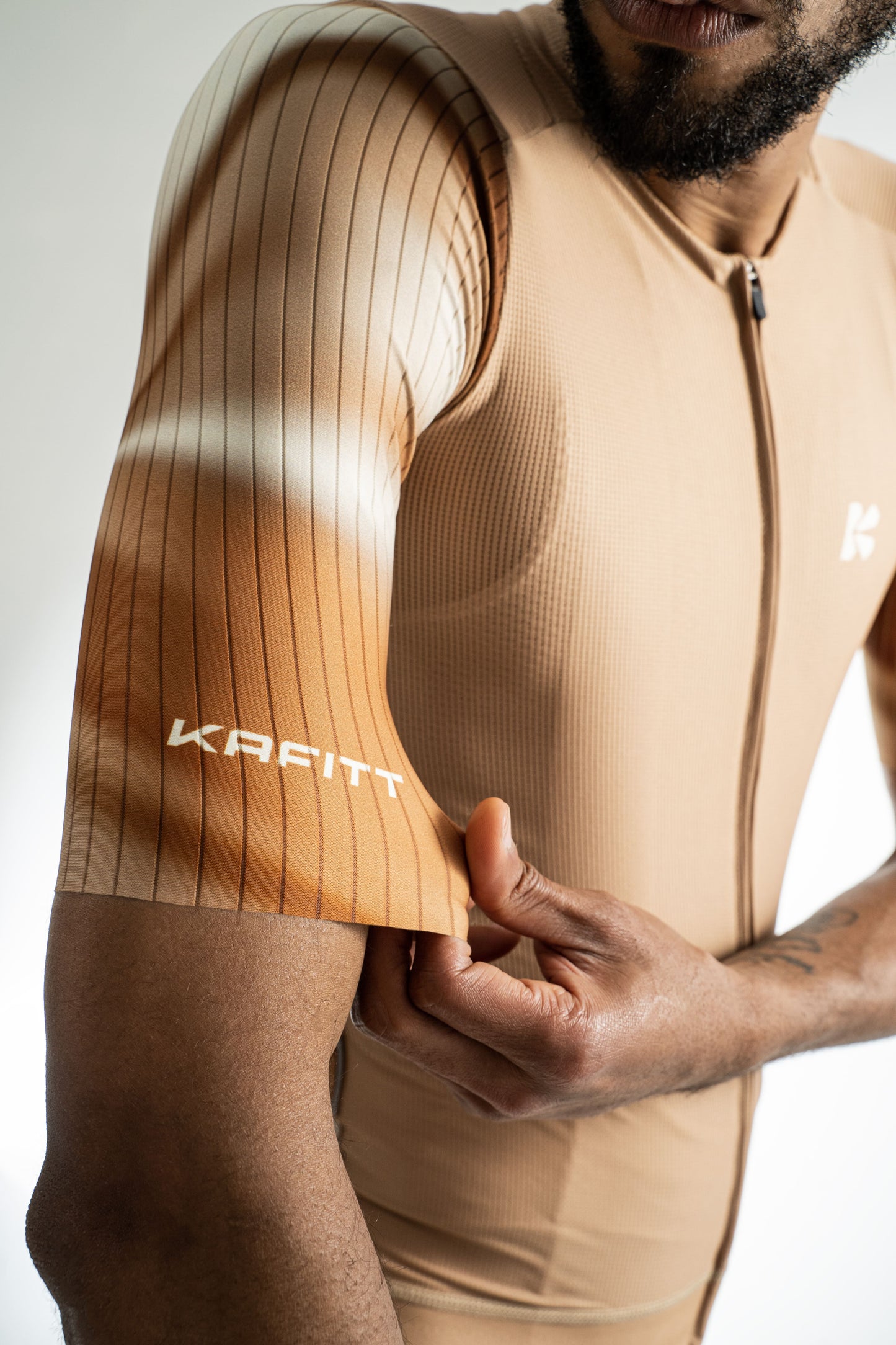 Jersey Flowtech Beige Hombre