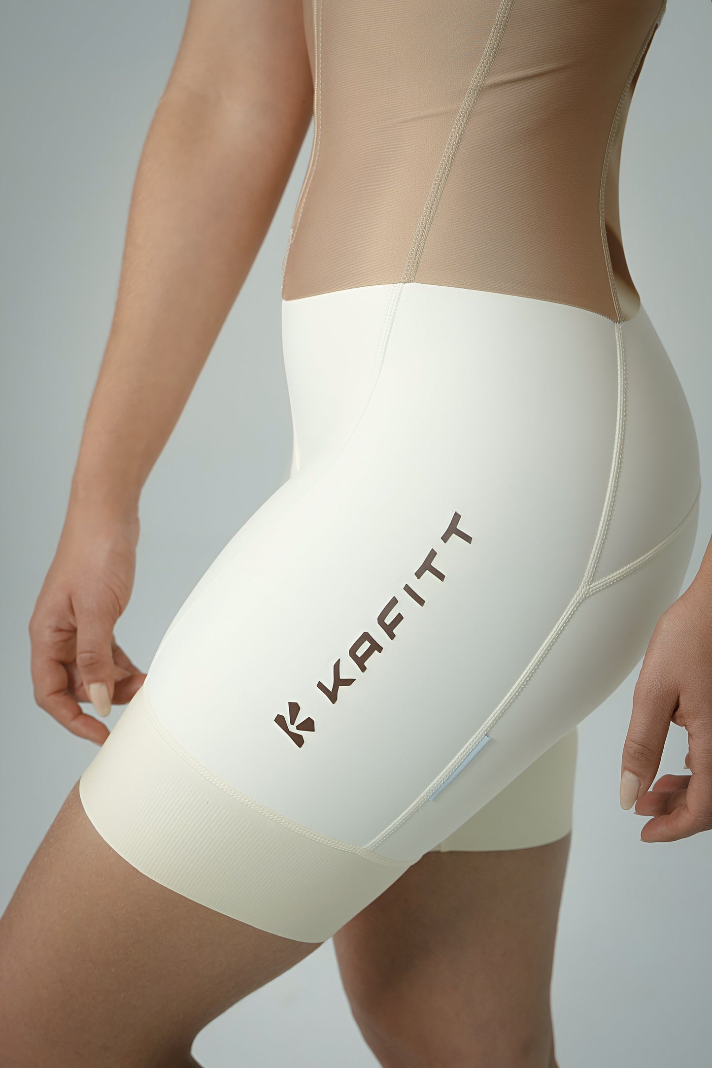 Enterizo de ciclismo momentum Beige