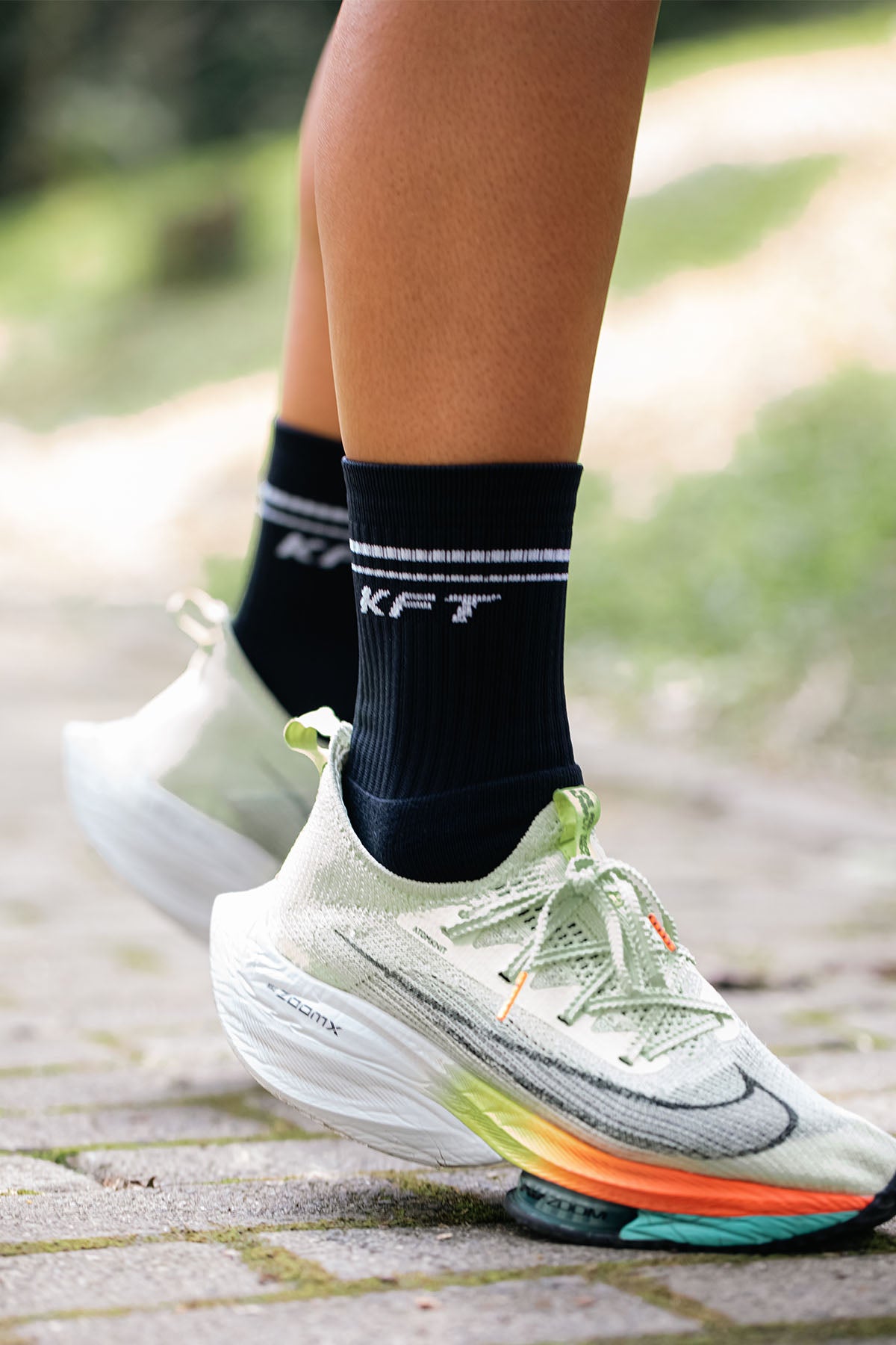 MEDIAS RUNNING NEGRAS UNISEX